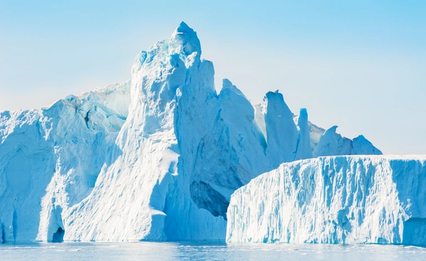 ธารน้ำแข็งกรีนแลนด์ เข้าใกล้จุดวิกฤต นักวิทย์ชี้ละลายเร็วจนหยุดไม่อยู่