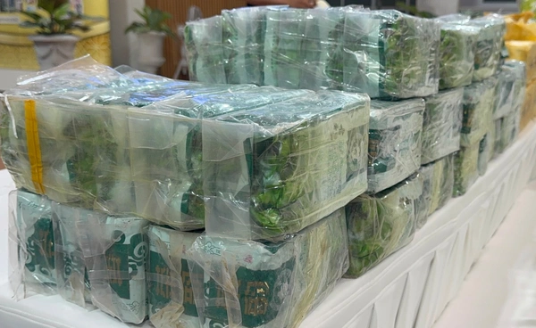 ทลายแหล่งพักยา กำแพงแสน ยึดยาเสพติดกว่า 1.4 ตัน 