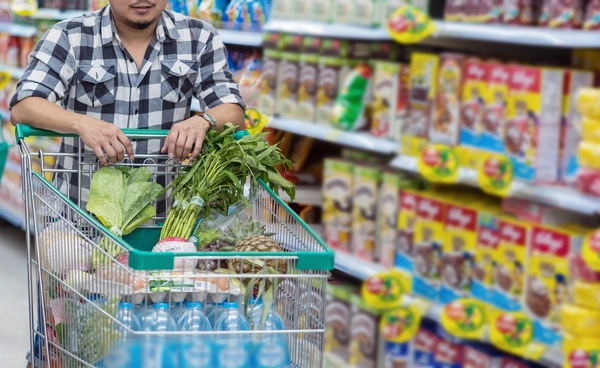 "Panic Buying" เมื่อ "ความกลัว" ในสภาวะวิกฤต ทำให้เราพุ่งตัวไปซื้อของตุนไว้เกินความจำเป็น