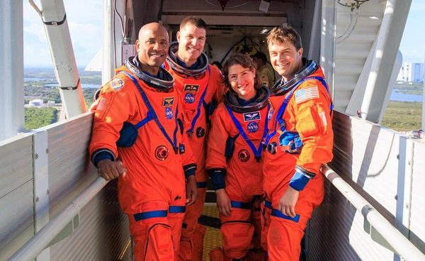 นักบินอวกาศอาร์เทมิส 2 เริ่มขั้นต้อนการกักตัวเตรียมพร้อมเดินทางไปดวงจันทร์