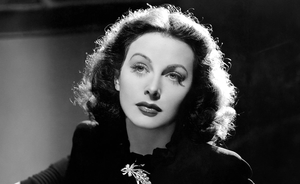 รู้จัก “เฮดี ลามาร์” จากดาวค้างฟ้าฮอลลีวูดสู่ผู้วางรากฐาน WiFi