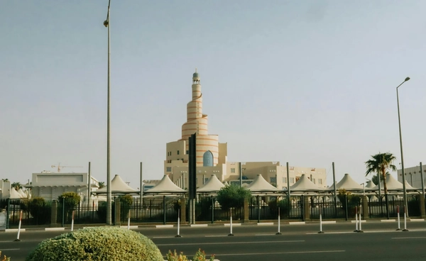 กาตาร์ยังถูกโจมตี-เพิ่มเส้นทางบินฉุกเฉิน