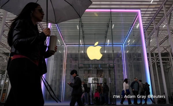 หุ้น Apple ร่วงแรง 5%  เซ่นข่าวเลื่อนอัปเดต Siri  Apple News ถูกตรวจสอบ 