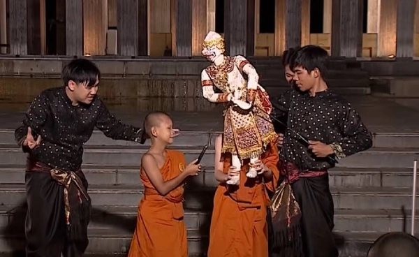 "เรียนรู้โขนไทย" สามเณรน้อยตื่นตา รุ่นพี่ปัญญาธรรมรุ่น 2 สอนเชิดหุ่นละครเล็ก | เรื่องดีดีทั่วไทย | 28-4-69