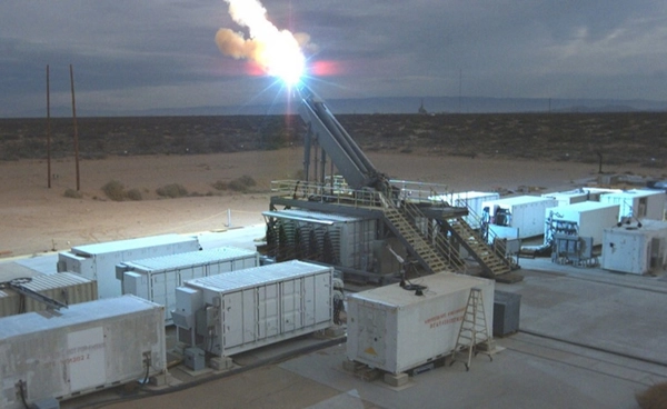 อเมริกาทดลองปืนเรลกันอีกครั้งในรอบ 8 ปี ! รอบนี้ต่างจากการทดลองในอดีตอย่างไร ?