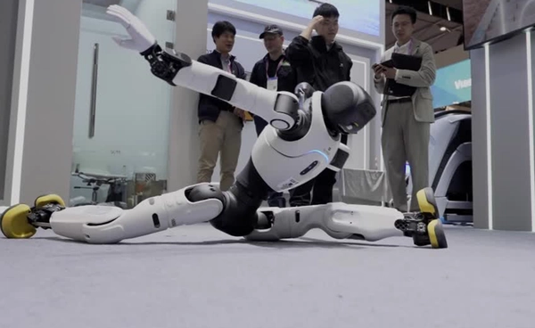 “MWC 2026” เปิดฉากยิ่งใหญ่ ! ยกทัพ “AI” และ “หุ่นยนต์มนุษย์” แห่งอนาคต  