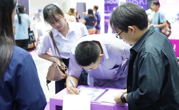 "TCAS เท่าเทียม"  แก้ปัญหา Portfolio เหลื่อมล้ำ ตัดวงจรธุรกิจปั้น “พอร์ต”