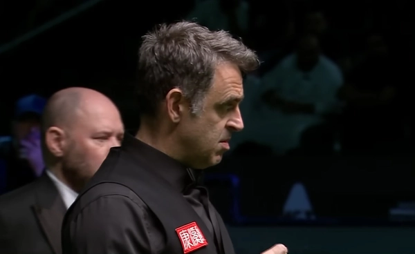 รอนนี่ คว้าชัย เวิลด์กรังด์ปรีซ์ฯ  "เอฟวัน" ผิดฟอร์มพ่าย เวคลิน