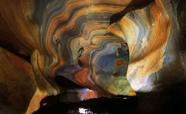 ชวนเที่ยวดับร้อน! “ถ้ำหลวงแม่สาบ” แหล่งท่องเที่ยวอันซีนของ จ.เชียงใหม่   