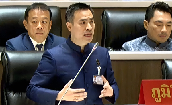 "เอกนัฏ" แนะเปิดข้อมูลแก้วิกฤตพลังงาน ใช้ยาแรงสกัดกักตุนน้ำมัน