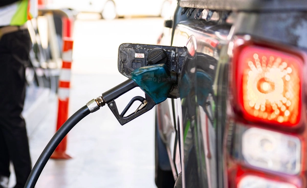 เปิดคำสั่งนายกฯ มาตรการป้องกันการขาดแคลนน้ำมัน ให้ผู้ค้ารายงานสต็อก-ยอดจำหน่ายทุกวัน