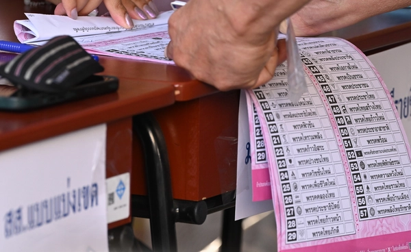 เจาะลำดับการพิจารณาศาล รธน. คดีบัตรเลือกตั้ง 69 ใครต้องแจงบ้าง? 