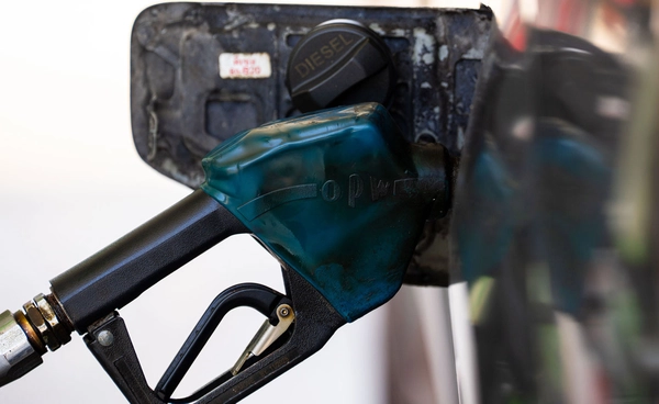 สั่งทุกจังหวัด!คุมเข้มลักลอบน้ำมันออกนอกประเทศ ป้องกันกักตุน-เอาเปรียบประชาชน