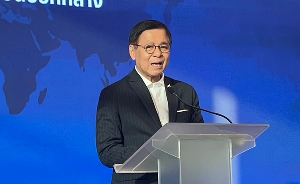 สีหศักดิ์ย้ำยึดกติกาสากล เร่งช่วยคนไทยอพยพจากอิหร่าน