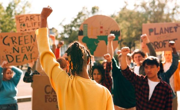 อังกฤษเตรียมหั่นงบช่วยโลกร้อน เสียงเตือนดังอาจกระทบชีวิตผู้คน และภาพลักษณ์ผู้นำด้านสิ่งแวดล้อม