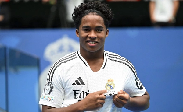 ประวัติ เอ็นดริค ดาวรุ่งอนาคตไกลที่ มาดริด ส่งให้ ลียง ยืมตัว