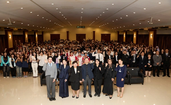 เพราะสุขภาพจิตรอไม่ได้ กรุงเทพประกันภัย และ กรมสุขภาพจิต ร่วมสร้างสุขภาวะทางใจที่ดีให้คนรุ่นใหม่ ณ ม.รัตนบัณฑิต