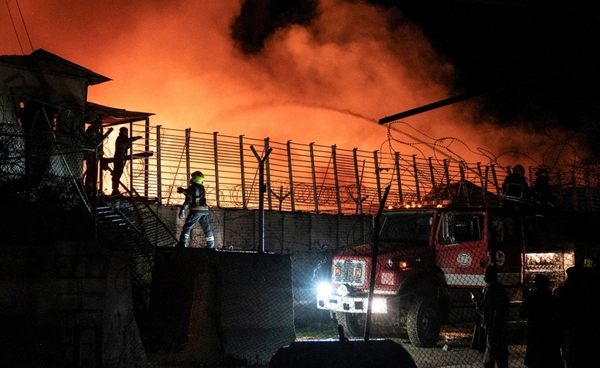 อัฟกานิสถานกล่าวหาปากีสถาน โจมตีโรงพยาบาล ทำให้มีผู้เสียชีวิตเกิน 400 ราย