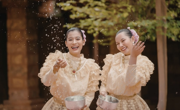 ต้นกำเนิด “สงกรานต์” หากไม่ไช่ที่ไทย แล้วมาจากไหนกันแน่ ?