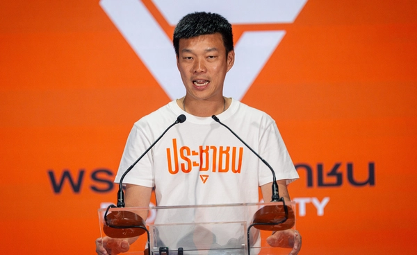 ณัฐพงษ์ จี้ กกต.รับผิดพลาดบาร์โค้ดบัตรเลือกตั้ง