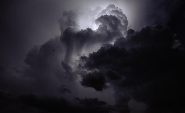 พื้นที่เสี่ยงภัยฝนฟ้าคะนองและลมกระโชกแรงวันที่ 22 มี.ค.69