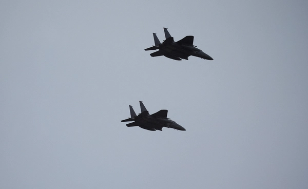  F-15K เกาหลีใต้ชนกัน เพราะนักบินมัวแต่ถ่ายภาพ แม้จะปลอดภัยแต่เสียหายหนัก