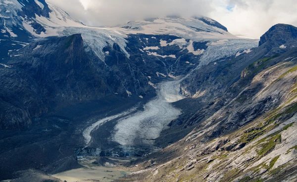 ธารน้ำแข็ง “ออสเตรีย” หดตัว สัญญาณเตือนโลกร้อนดังไม่หยุด นักวิทย์ชี้มนุษย์อาจรับมือผลกระทบไม่ทัน