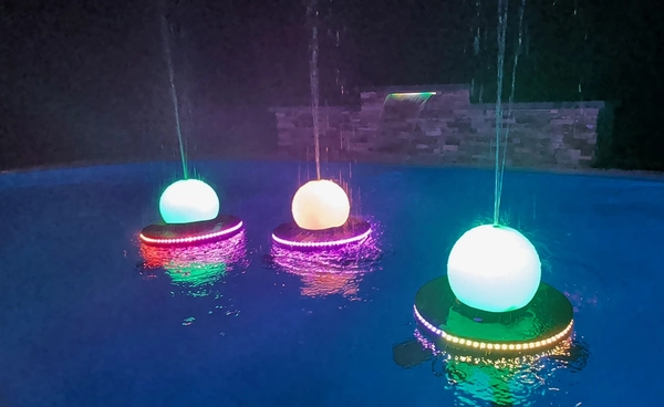 ญี่ปุ่นเปิดตัว “Arivia” ฝูงโดรนลอยน้ำอัจฉริยะ แสดงแสง สี น้ำ และเสียงพร้อมกัน