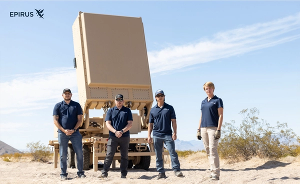 อเมริกาสอยโดรนไฟเบอร์ออปติกด้วยคลื่นไมโครเวฟ รับมือภัยความมั่นคงยุคใหม่