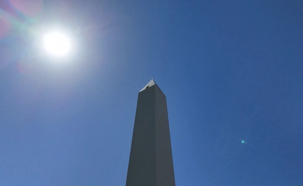 “อาร์เจนตินา” ร้อนระอุ คลื่นความร้อนถล่มทั้งสัปดาห์ กระทบสุขภาพ เสี่ยงฮีทสโตรกถึงชีวิต