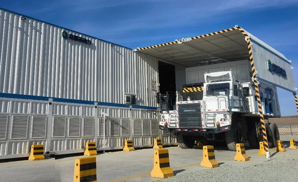 BYD ทุ่มลงทุนก้อนใหญ่พัฒนารถบรรทุกเหมืองแร่แบบไร้คนขับ และสลับแบตเตอรี่เองได้