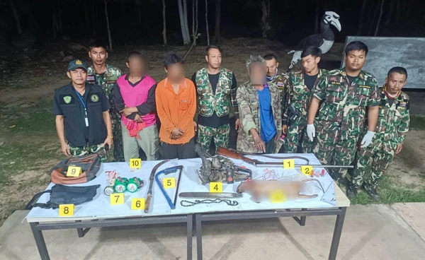 กุยบุรี​ รวบ 3 พรานใจบาป พร้อมซากแมวดาว