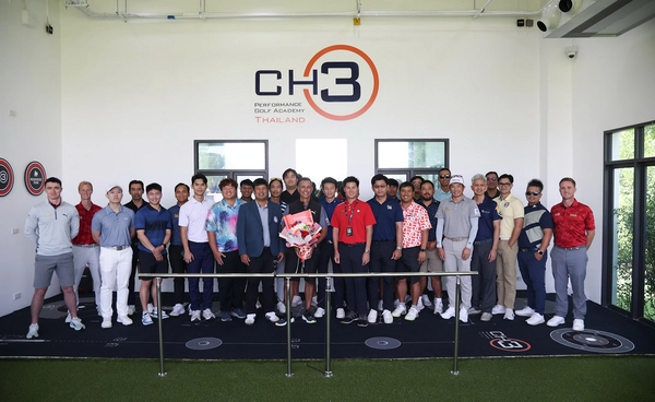 เรนวูด ปาร์ค ดึงโค้ชโลกปั้นโปรไทย