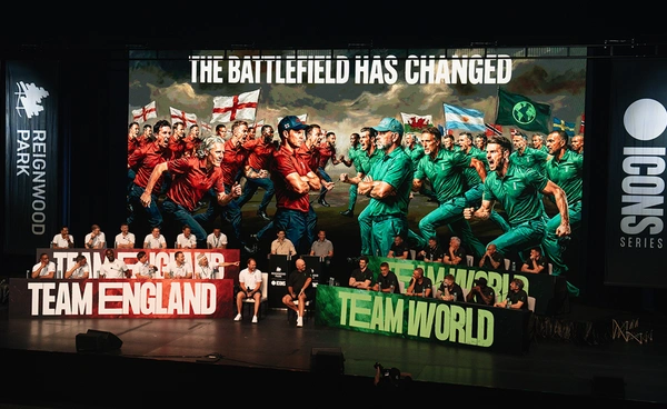 ไอคอนซีรี่ส์ จัดยิ่งใหญ่ ทีมเวิลด์ดวลวงสวิงทีมอังกฤษ