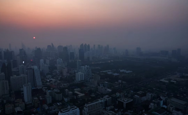 “ฝุ่น” พุ่งสูง 13-14 ม.ค. กลาง อีสาน ตะวันออก กทม. เตรียมรับมือฝุ่นสะสมหนัก