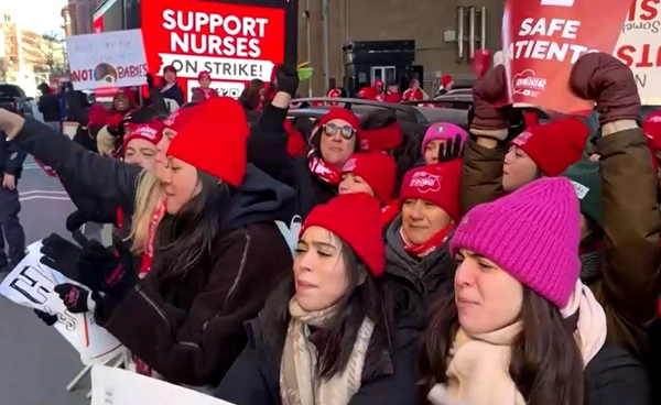 พยาบาลในนิวยอร์กหยุดงานประท้วงครั้งใหญ่