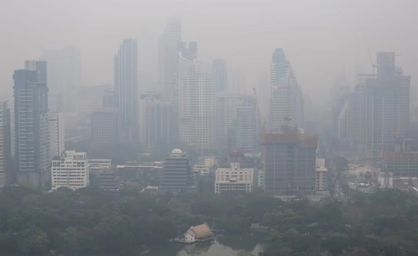 คาดการณ์ฝุ่น 7 วัน  พบ 4 เขต กทม.ค่าฝุ่นอยู่ระดับสีแดง