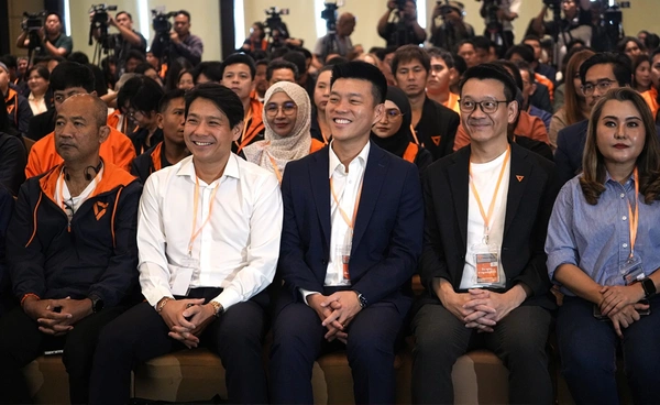 เปิดตัวกรรมการบริหารพรรคประชาชน เดินหน้า “3 ความชัดเจน - 4 หมุดหมายสำคัญ”