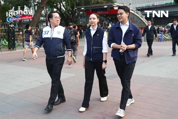 รูป-"อนุทิน" นำทัพใหญ่เปิดปราศรัยเวที กทม. ครั้งแรก-14