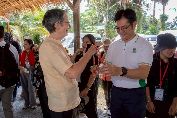 รูป-ซีพี ต้อนรับศูนย์ระดับภูมิภาคของซีมีโอว่าด้วยหลักปรัชญาของเศรษฐกิจพอเพียงเพื่อความยั่งยืน-6