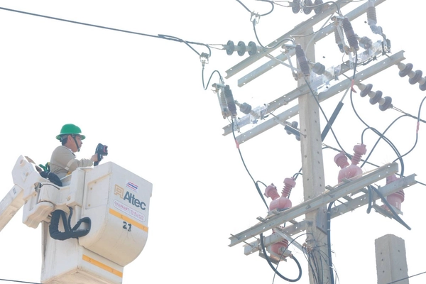 รูป-MEA ลงพื้นที่ กกต. สมุทรปราการ ยกระดับระบบไฟฟ้าขั้นสูงสุดรองรับการเลือกตั้ง-5