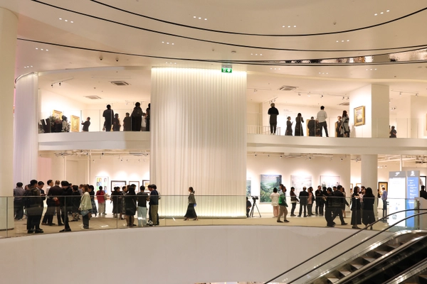 รูป-2 ศิลปินแห่งชาติ ผสานพลังศิลปินชั้นนำไทย สร้างสรรค์นิทรรศการศิลปกรรมทรงคุณค่า-10