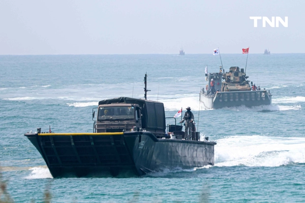 รูป-"ไทย-สหรัฐฯ-เกาหลีใต้-สิงคโปร์" ฝึกร่วมผสม คอบร้าโกลด์ 2026 ยกพลขึ้นบก โชว์ศักยภาพกำลังรบ 4 ชาติ-14