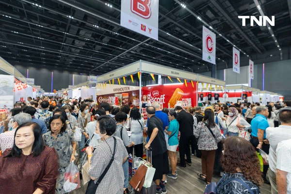 รูป-กรมสมเด็จพระเทพฯ เสด็จพระราชดำเนินไปทรงเปิดงานและทรงเยี่ยมร้าน “งานออกร้านคณะภริยาทูต ครั้งที่ 59”-11