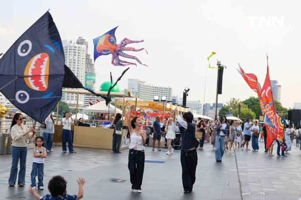 รูป-เล่นว่าวริมแม่น้ำเจ้าพระยา ICONSIAM SUMMER KITE PLAYGROUND 2026 สนุกกับว่าวหลากสีสันตลอด 10 วันเต็ม-13