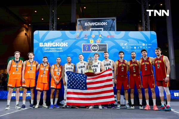 รูป-ปิดม่านศึกฟีบ้า 3x3 สุดยิ่งใหญ่ หนุ่มอเมริกาควงสาวเนเธอแลนด์ผงาดแชมป์ ท่ามกลางเสียงชื่นชมจากแฟนบาสทั่วโลก-12