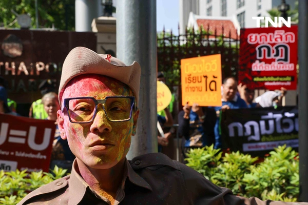 รูป-"มีเชื้อ HIV ก็เป็นตำรวจได้" ภาคประชาชนรวมตัวยื่นหนังสือถึง สตช. ย้ำหลักการต้องหยุดเลือกปฏิบัติ-12