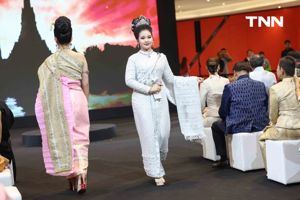 รูป-วธ. ปลุกกระแส “ภูมิใจแต่งไทยทั้งแผ่นดิน” ชวนรำไทย 15 วิ สร้างกระแสโลกจำ ขานรับข่าวดีขึ้นทะเบียนยูเนสโก ปลายปี 2569-6