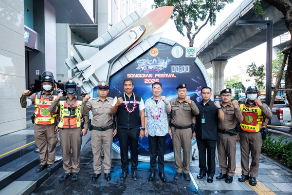 รูป-กทม. - CPF ปั้นสีลมแลนด์มาร์กใหม่ “CP Splash to Space” รับสงกรานต์-6