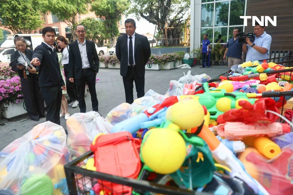 รูป-กทม. จับมือ เอกชน เปลี่ยน "ปืนฉีดน้ำ" เป็น "น้ำมันแนฟทา" ชูนวัตกรรม Advanced Recycling รับมือวิกฤตปิโตรเคมีโลก-8